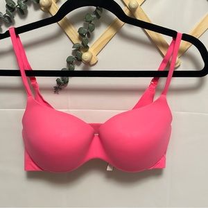 Victoria Secret lined Demi